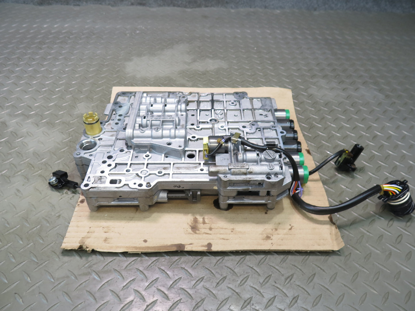 03-05 BMW E85 Z4 3.0L A5S 325Z Automatic Transmission Valve Body Mechatronic OEM