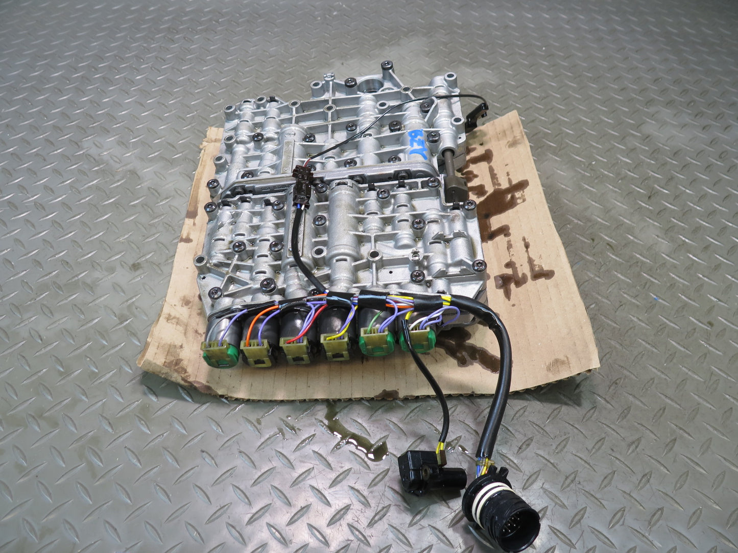03-05 BMW E85 Z4 3.0L A5S 325Z Automatic Transmission Valve Body Mechatronic OEM