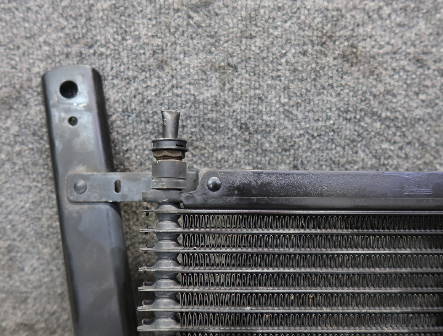 2003-2007 Hummer H2 Automatic Transmission Oil Cooler Heat Exchanger 15172371