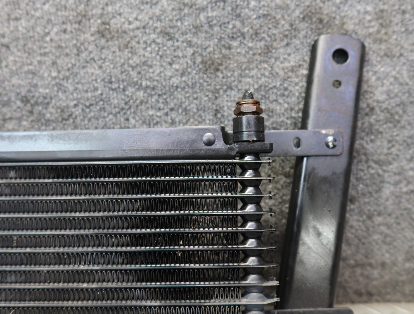 2003-2007 Hummer H2 Automatic Transmission Oil Cooler Heat Exchanger 15172371