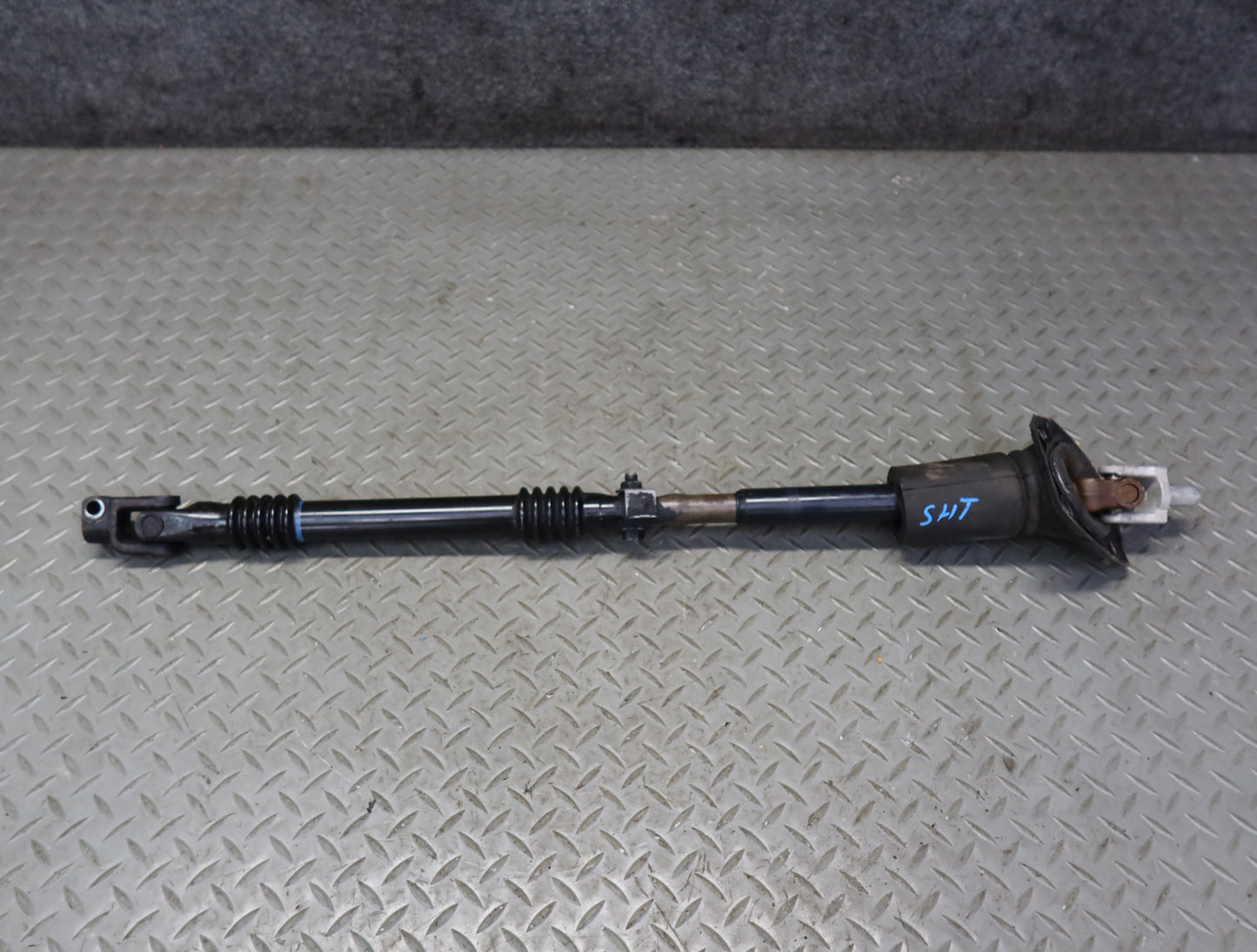 2003-2007 Hummer H2 Steering Column Intermediate U Joint Linkage Shaft