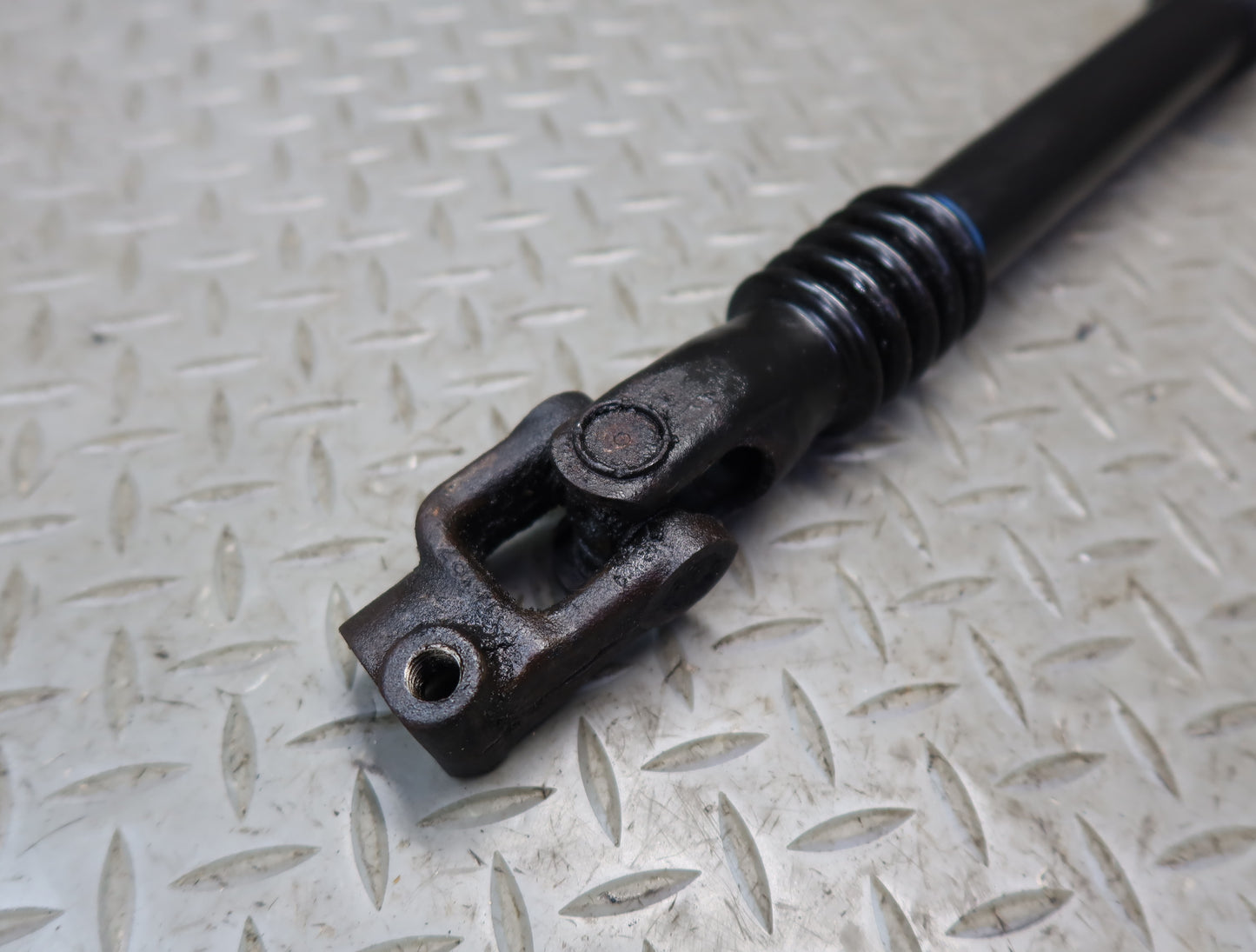 2003-2007 Hummer H2 Steering Column Intermediate U Joint Linkage Shaft