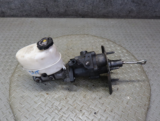 2003-2007 Hummer H2 Brake Master Cylinder Booster Fluid Reservoir