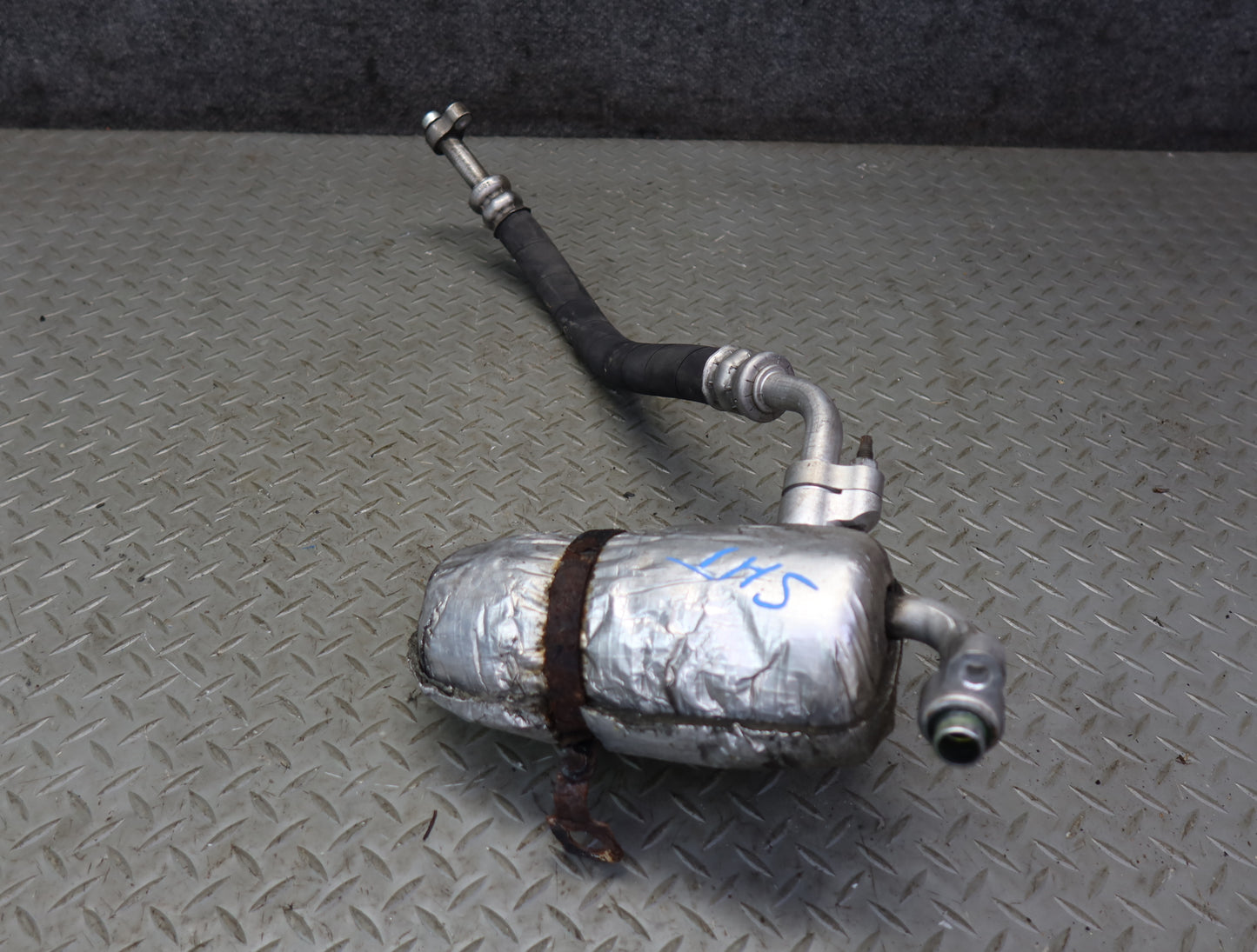 2003-2007 Hummer H2 A/C Air Condition Hose Pipe Line Dryer Set