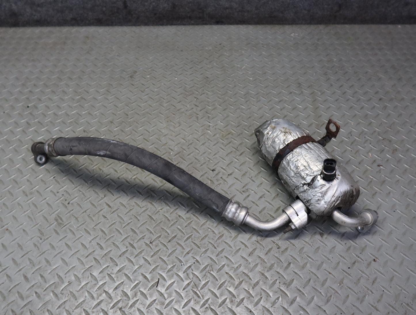 2003-2007 Hummer H2 A/C Air Condition Hose Pipe Line Dryer Set
