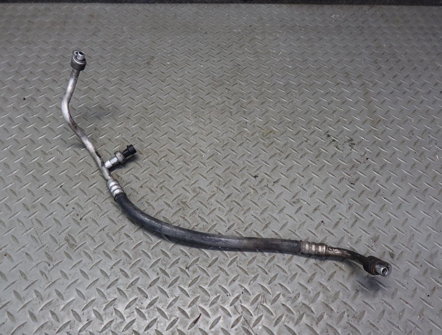 2003-2007 Hummer H2 A/C Air Condition Hose Pipe Line Dryer Set