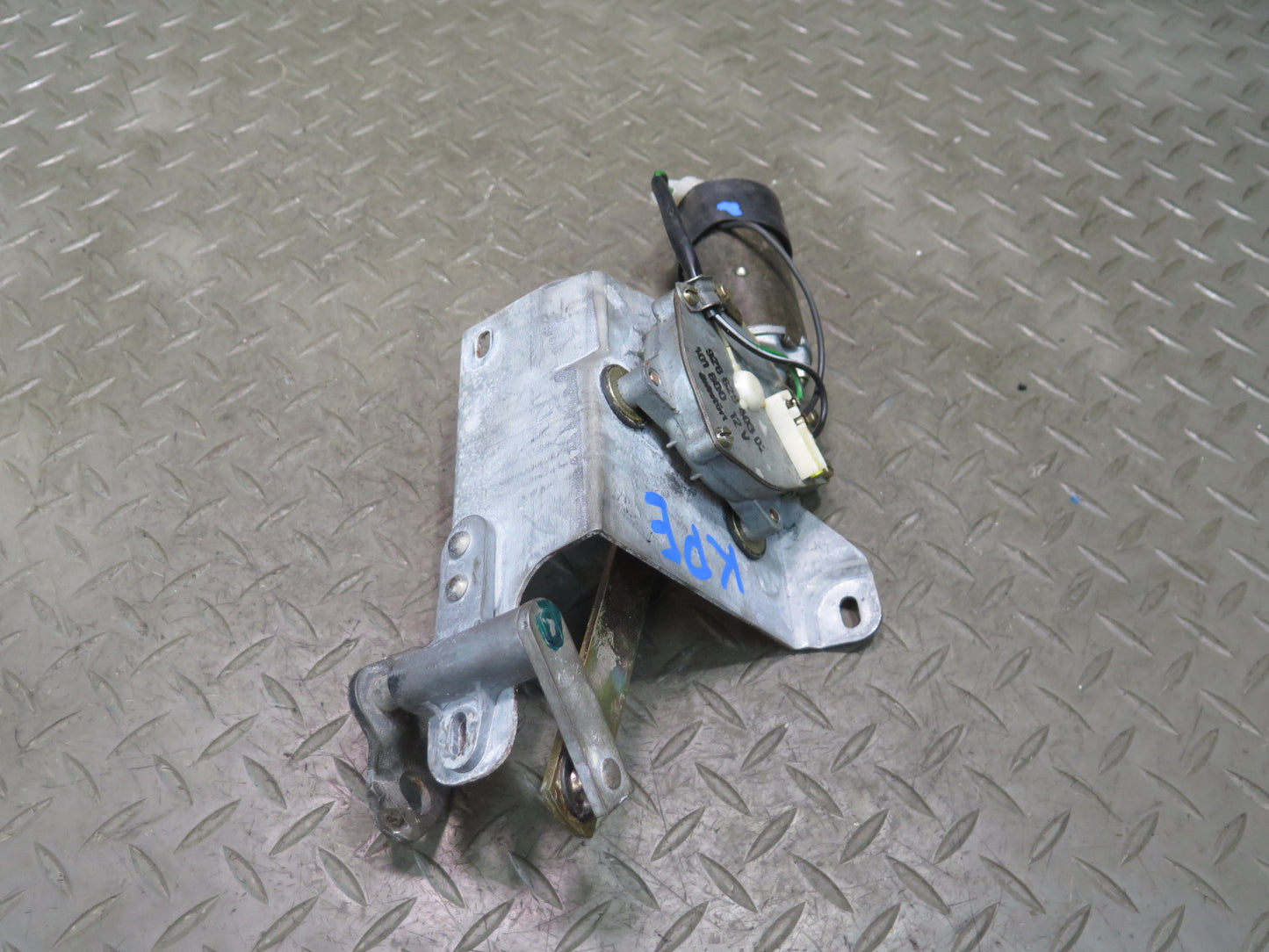1984-1991 Porsche 928 Rear Trunk Tailgate Hatch Wiper Motor 92862840302