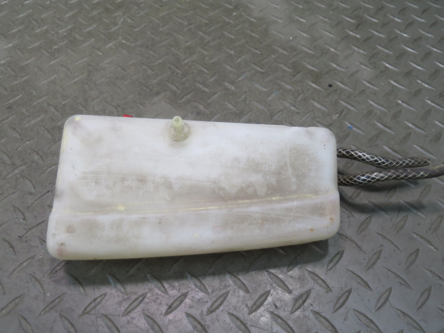 1984-1986 Porsche 928 S Windshield Washer Fluid Reservoir Tank 92862809100