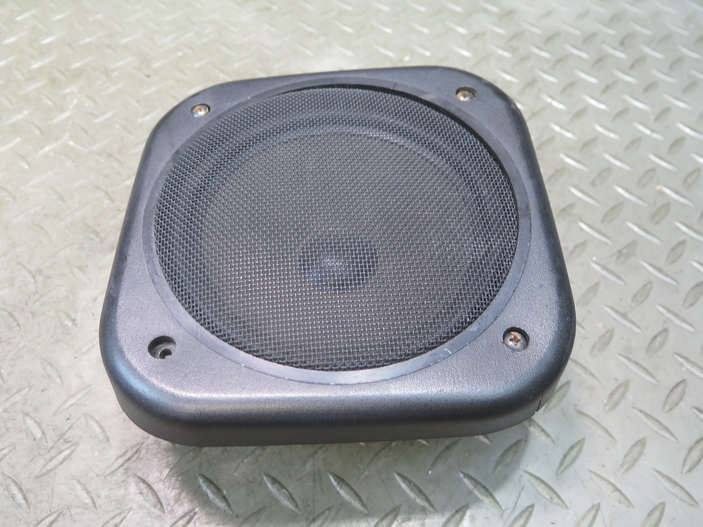 1984-1989 Porsche 928 Rear Left & Right Side Audio Speaker W/ Cover Set