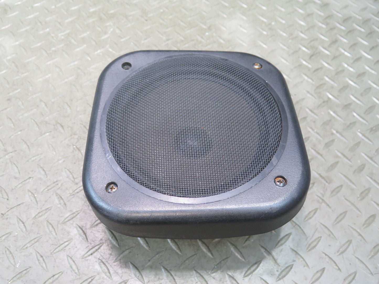 1984-1989 Porsche 928 Rear Left & Right Side Audio Speaker W/ Cover Set