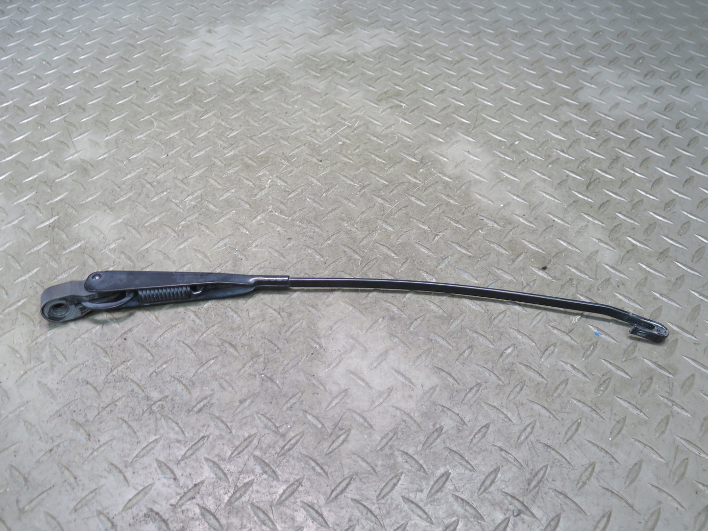1983-1995 Porsche 928 S Front Left & Right Windshield Wiper Arm Set of 2