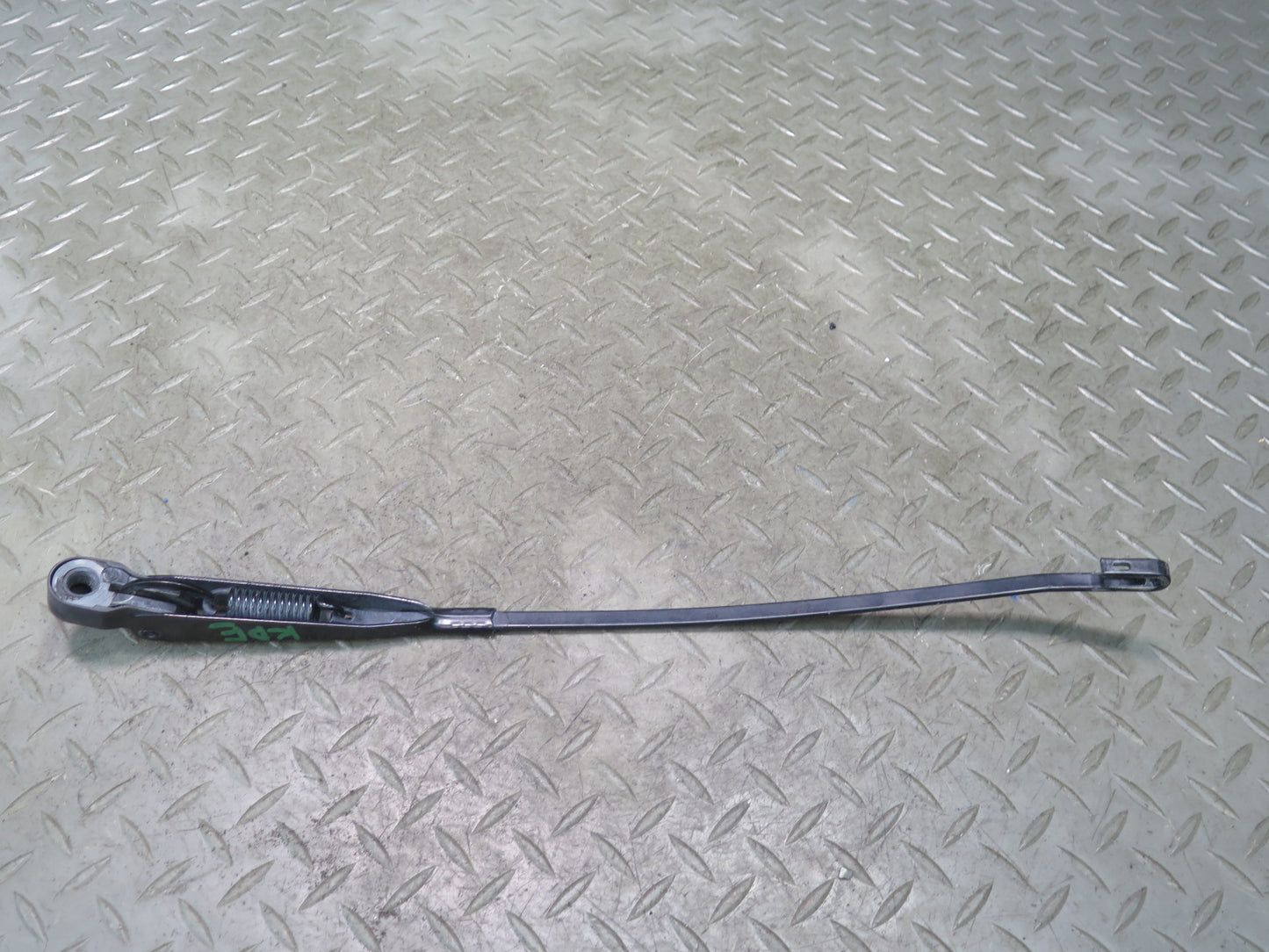 1983-1995 Porsche 928 S Front Left & Right Windshield Wiper Arm Set of 2