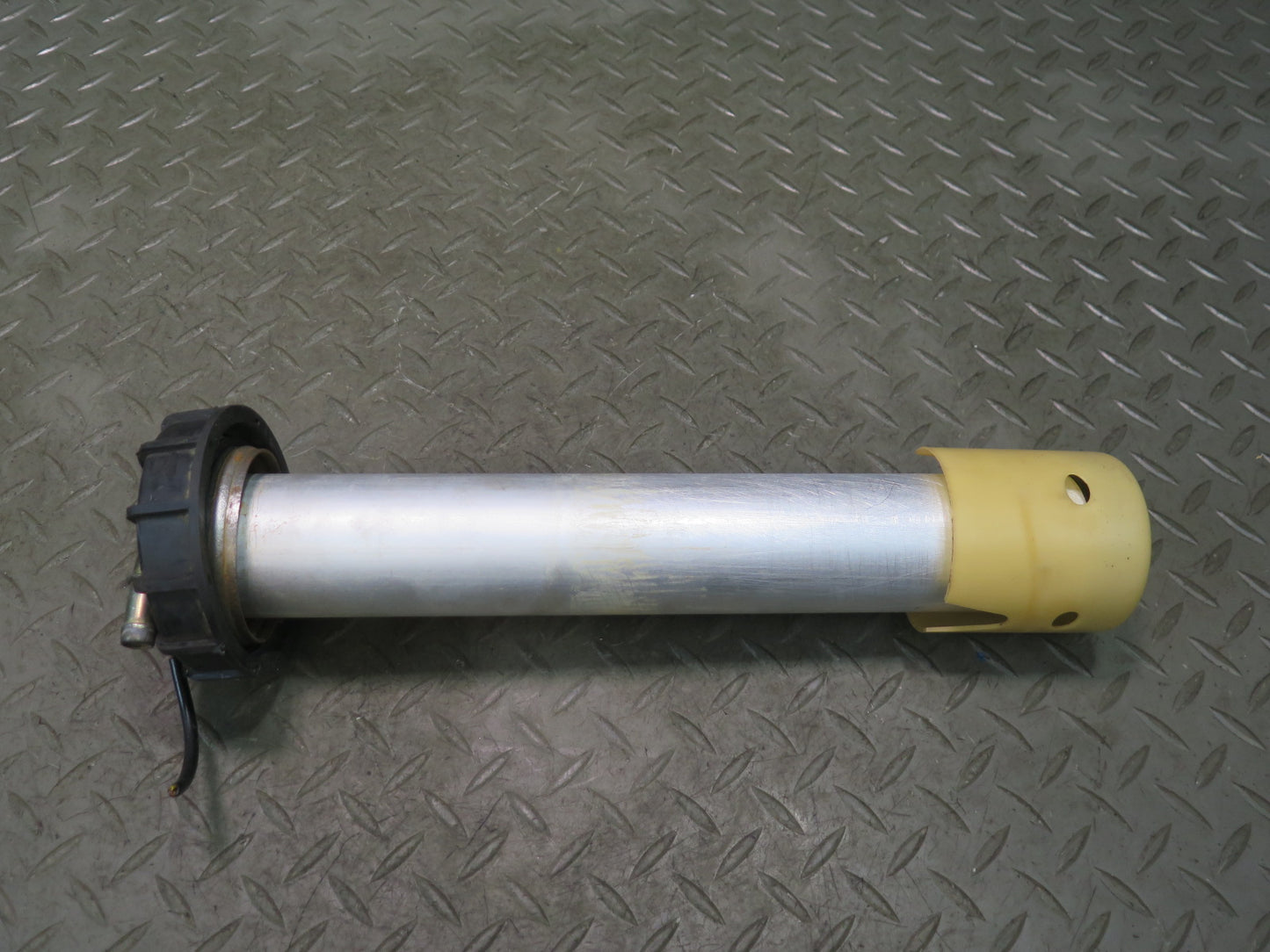 1984-1986 Porsche 928 S Fuel Pump Sending Unit