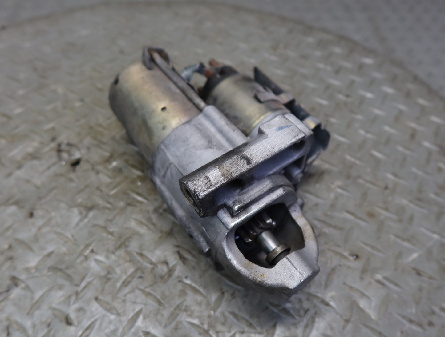 03-04 Chevrolet SSR V8 5.3L LM4 Engine Starter Motor 49K Miles 88864478 OEM