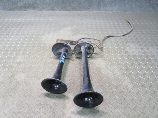 1984-1991 Porsche 928 High & Low Tone Note Pitch Horn Siren Set of 2