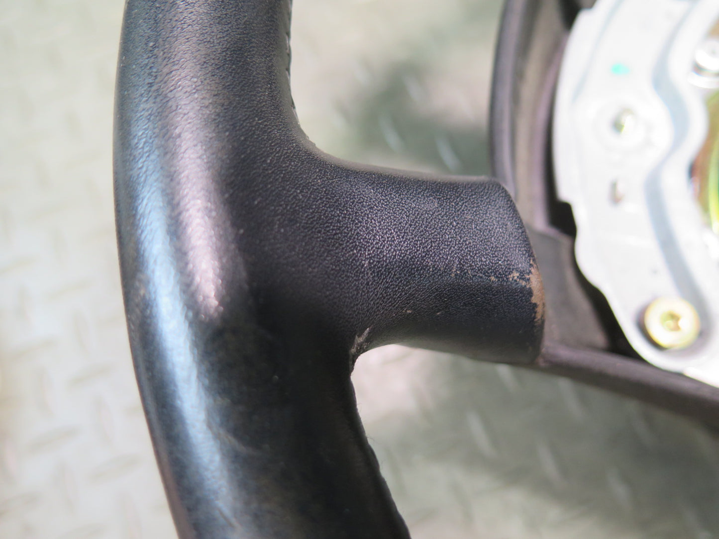 86-89 Mercedes R107 560SL 4 Spoke Leather Steering Black OEM