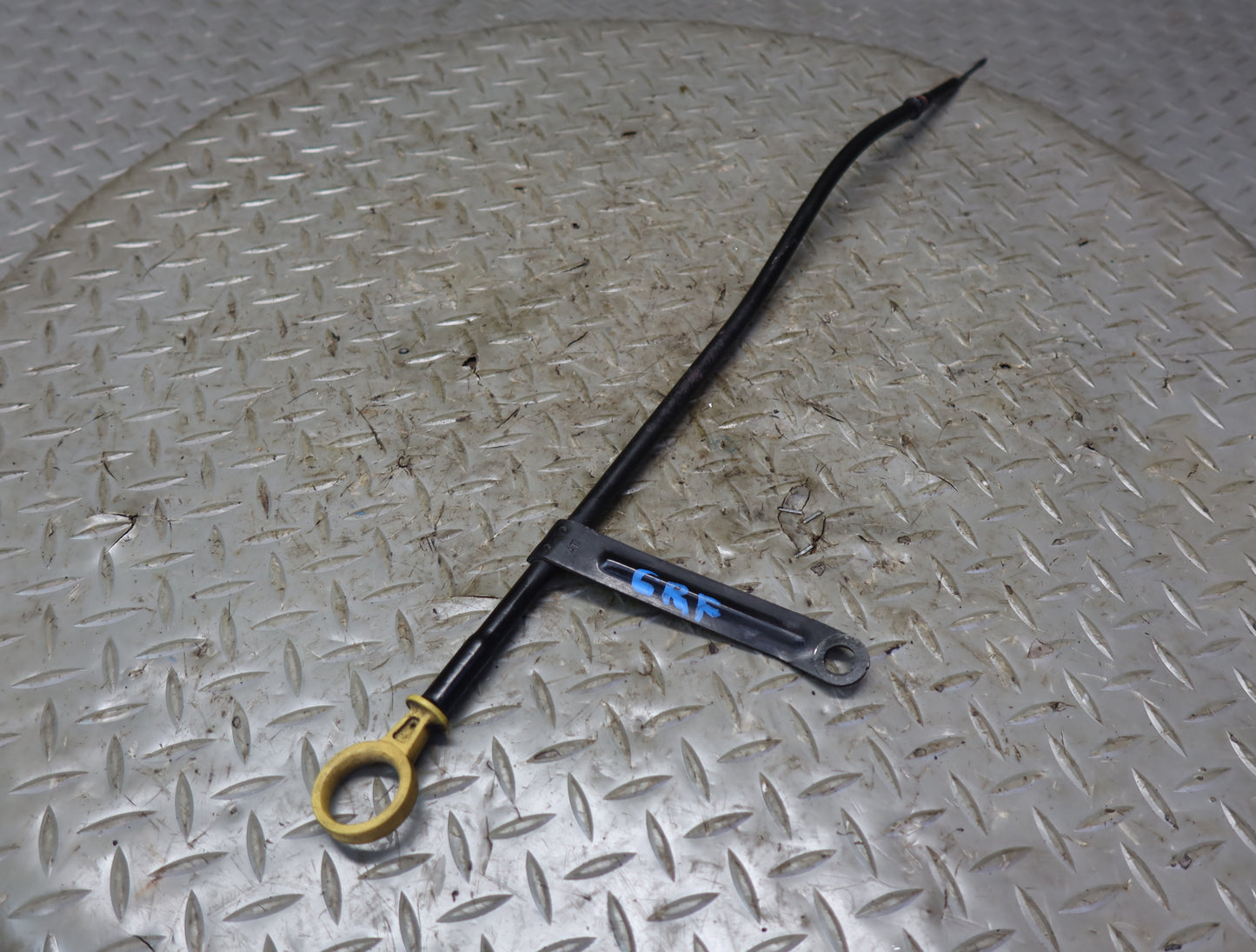 03-06 Chevrolet SSR Engine Oil Dipstick w Tube OEM
