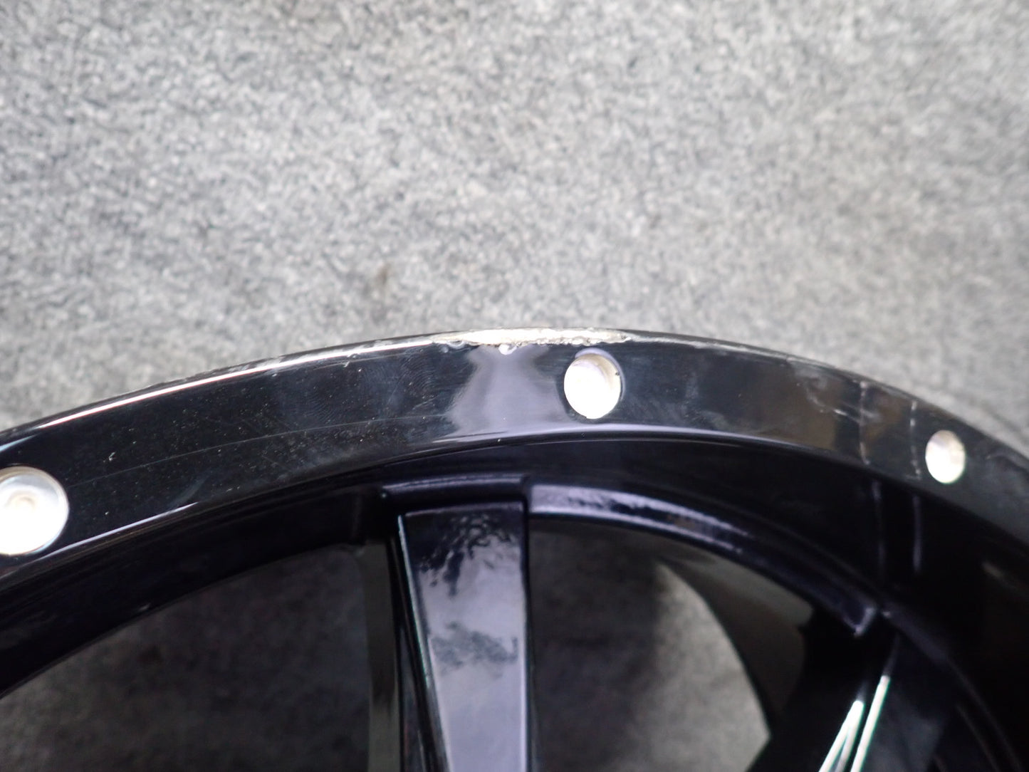 Moto Metal MO970 R20" Wheel Rim 20x9.0J 6x139.7 Set of 4