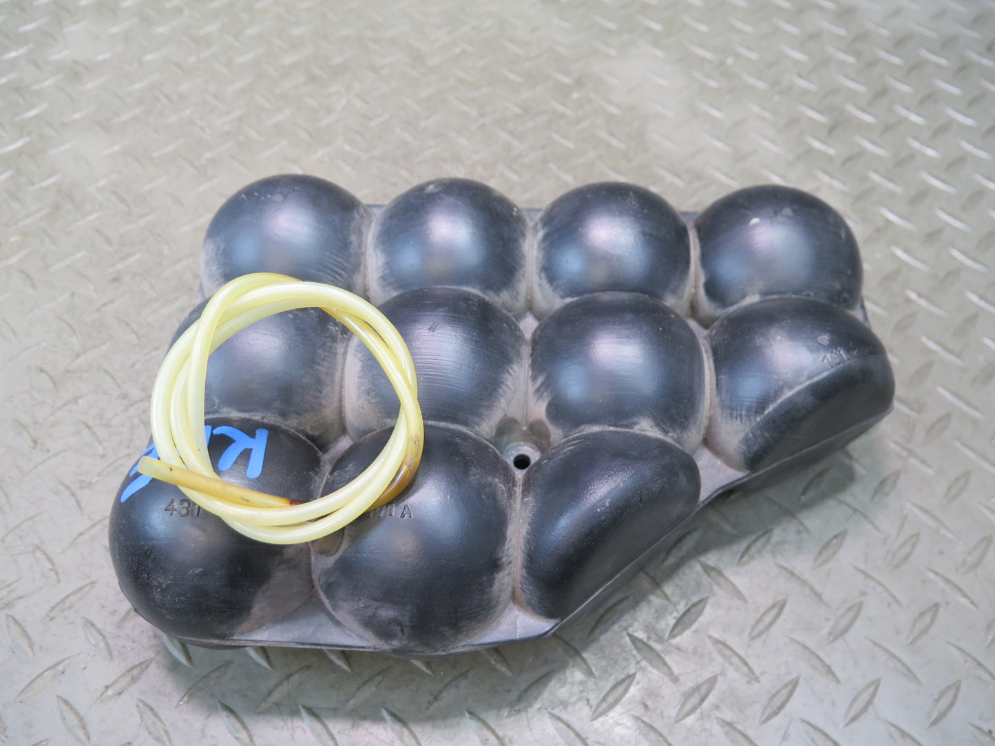 1984-1991 Porsche 928 Vacuum Reservoir Tank