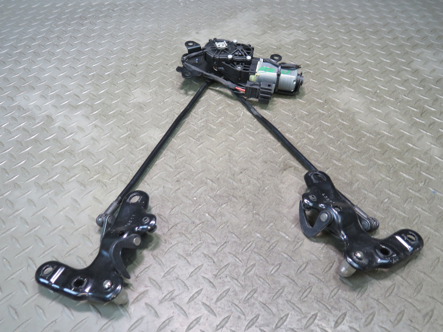 09-16 BMW E89 Z4 Convertible Folding TOP Roof Lock Latch Mechanism OEM