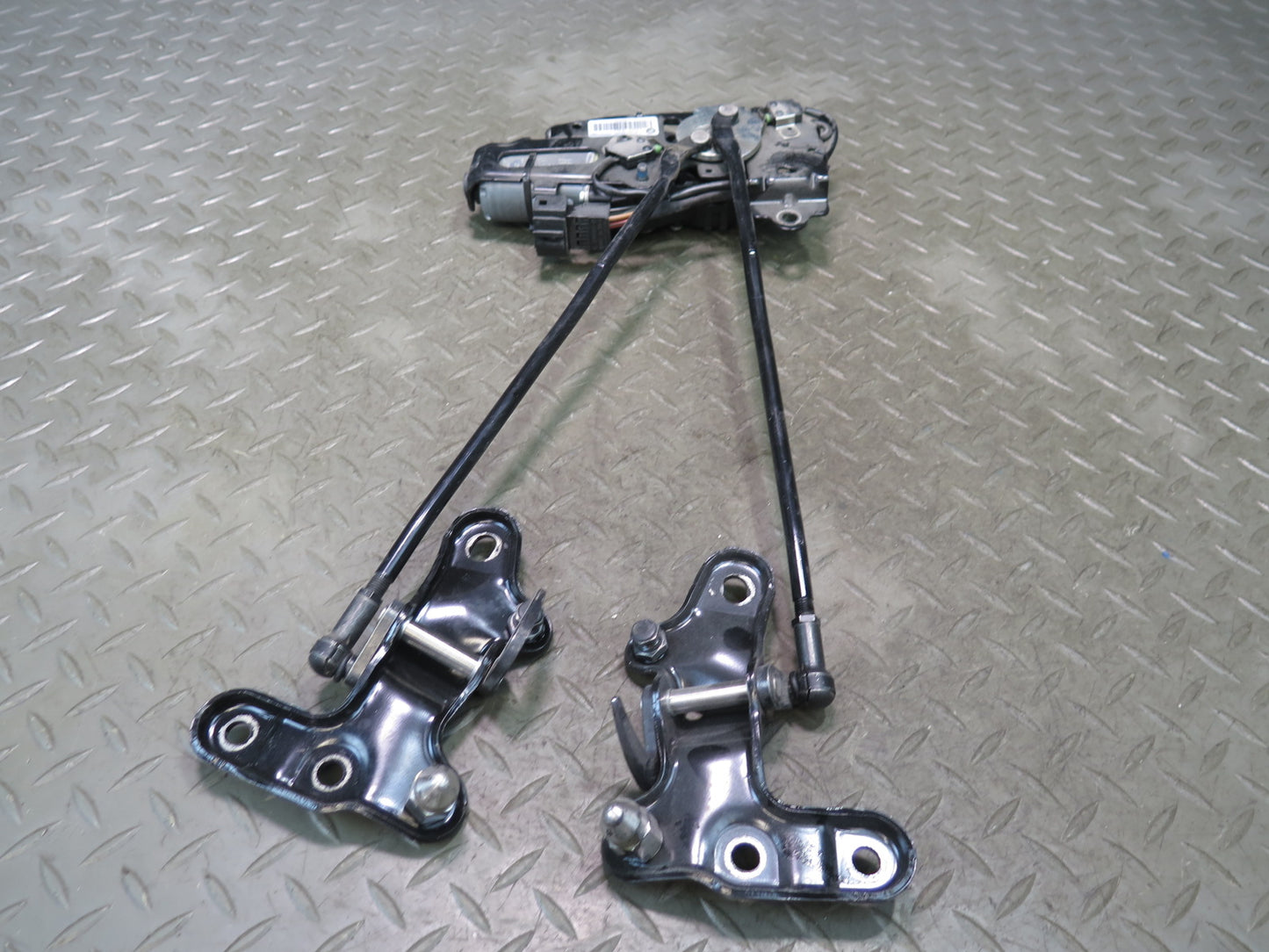 09-16 BMW E89 Z4 Convertible Folding TOP Roof Lock Latch Mechanism OEM