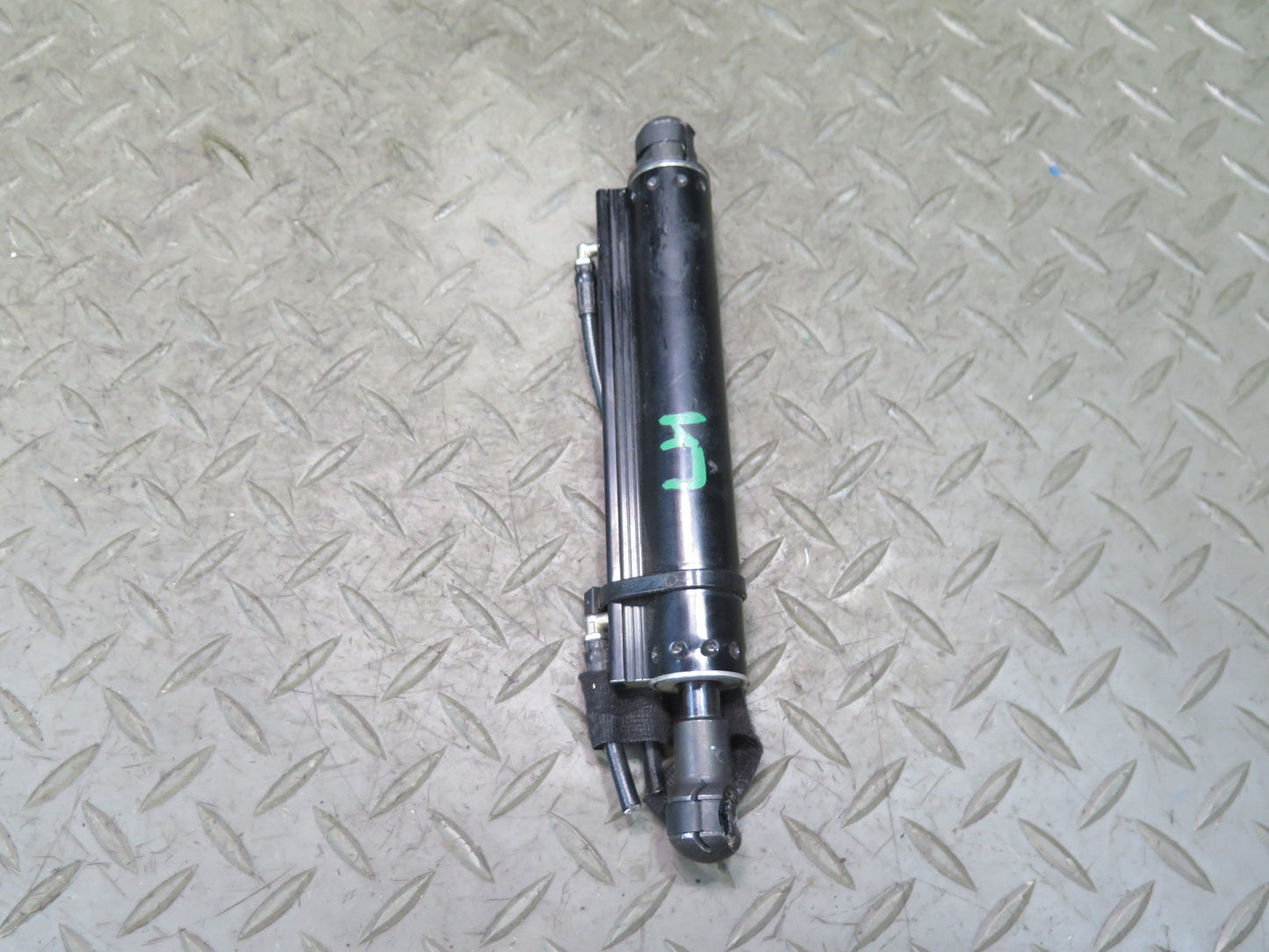 09-16 BMW E89 Z4 Convertible Set of 2 TOP Roof Hydraulic Cylinder Support OEM