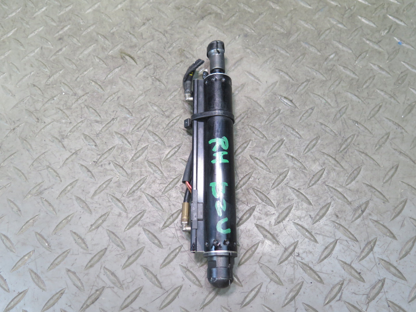 09-16 BMW E89 Z4 Convertible Set of 2 TOP Roof Hydraulic Cylinder Support OEM