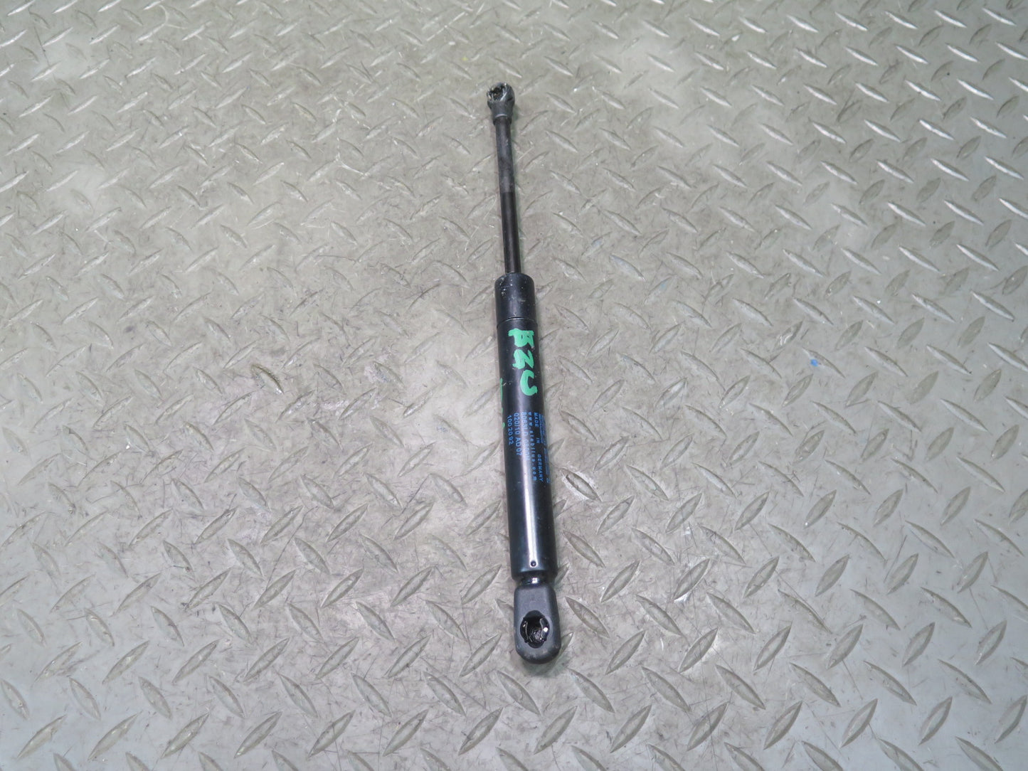 09-16 BMW E89 Z4 Convertible Set of 2 TOP Roof Hydraulic Cylinder Support OEM