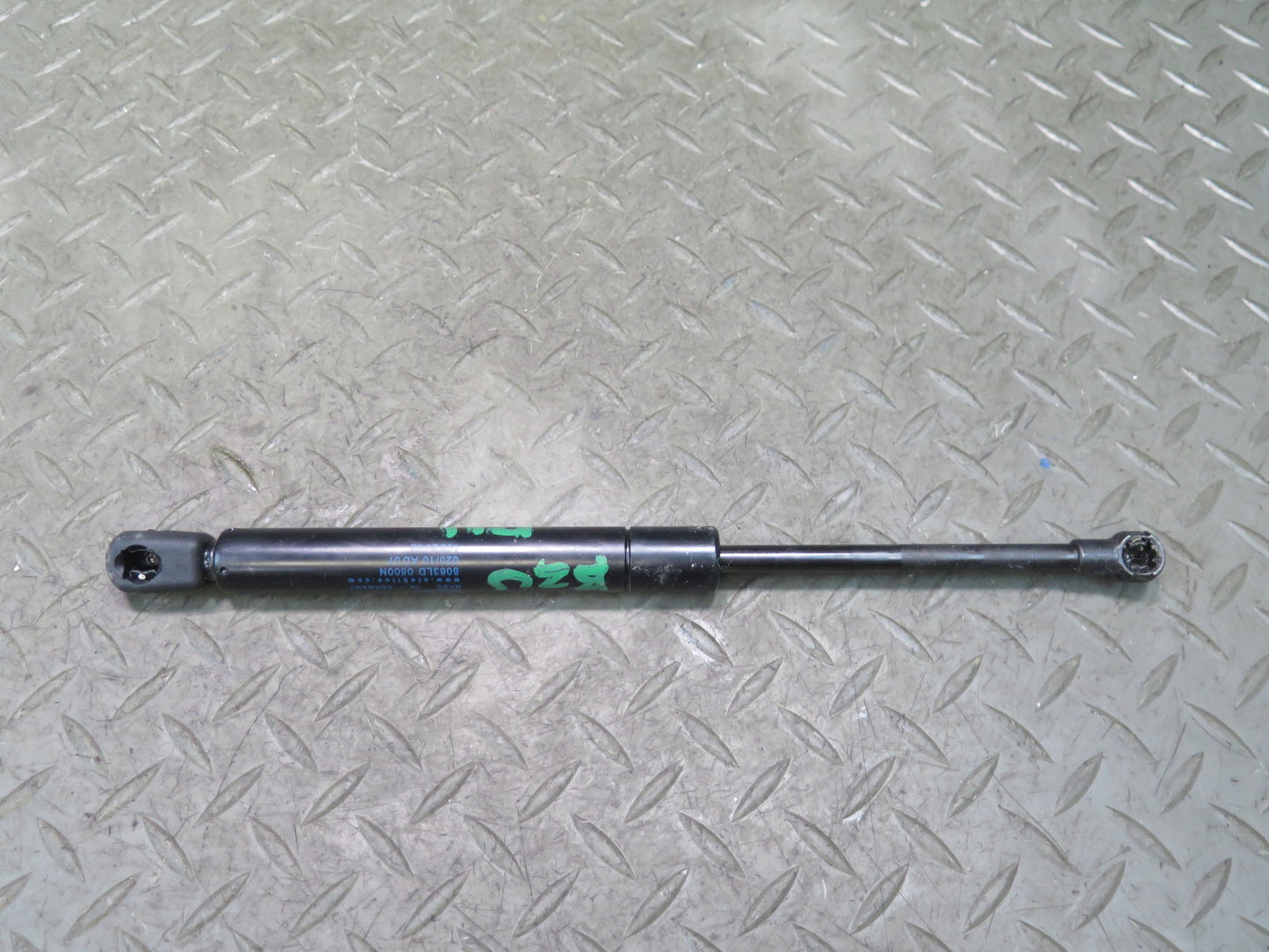 09-16 BMW E89 Z4 Convertible Set of 2 TOP Roof Hydraulic Cylinder Support OEM