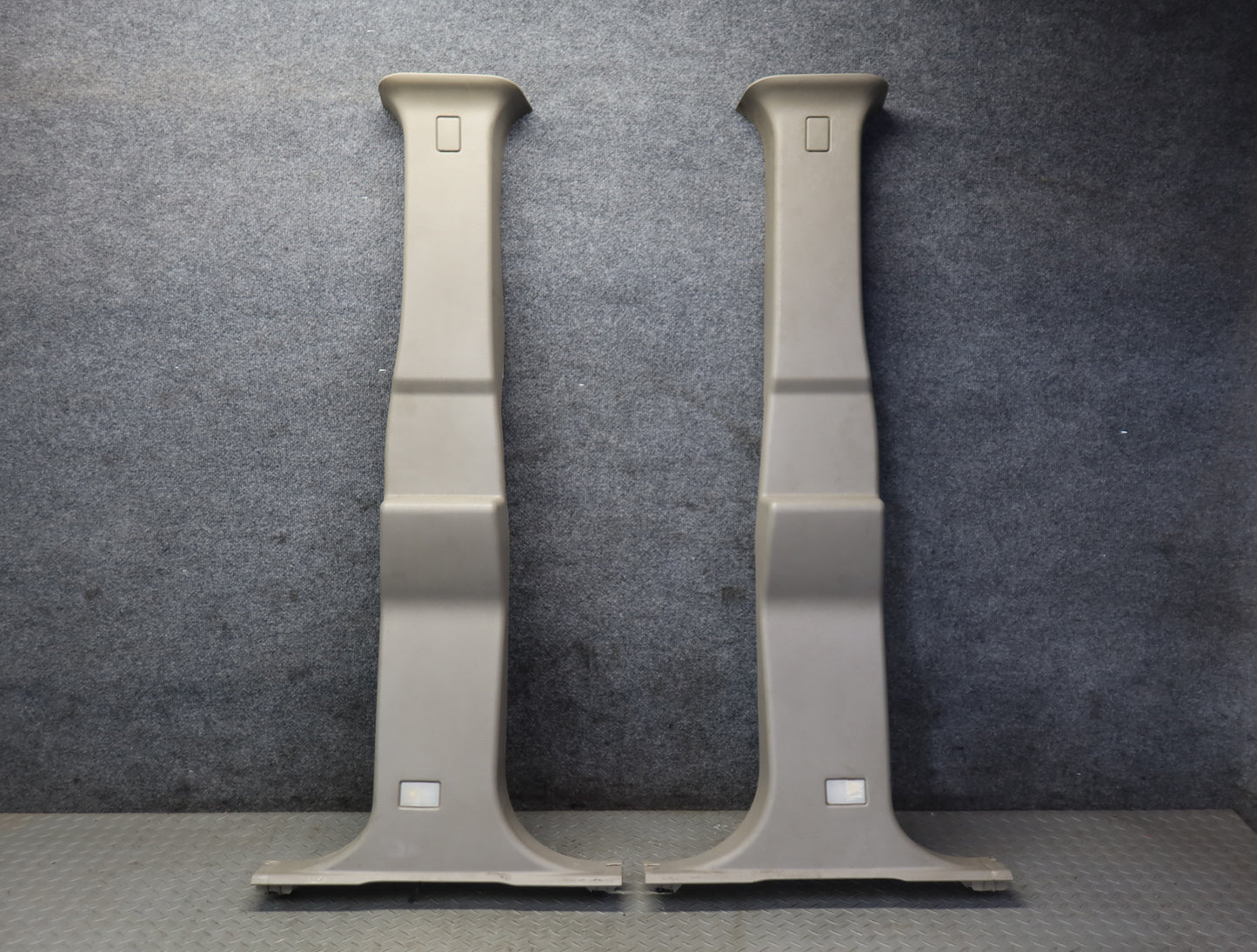 2003-2007 Hummer H2 Left S& Right Interior B Pillar Trim Cover Panel Set of 2