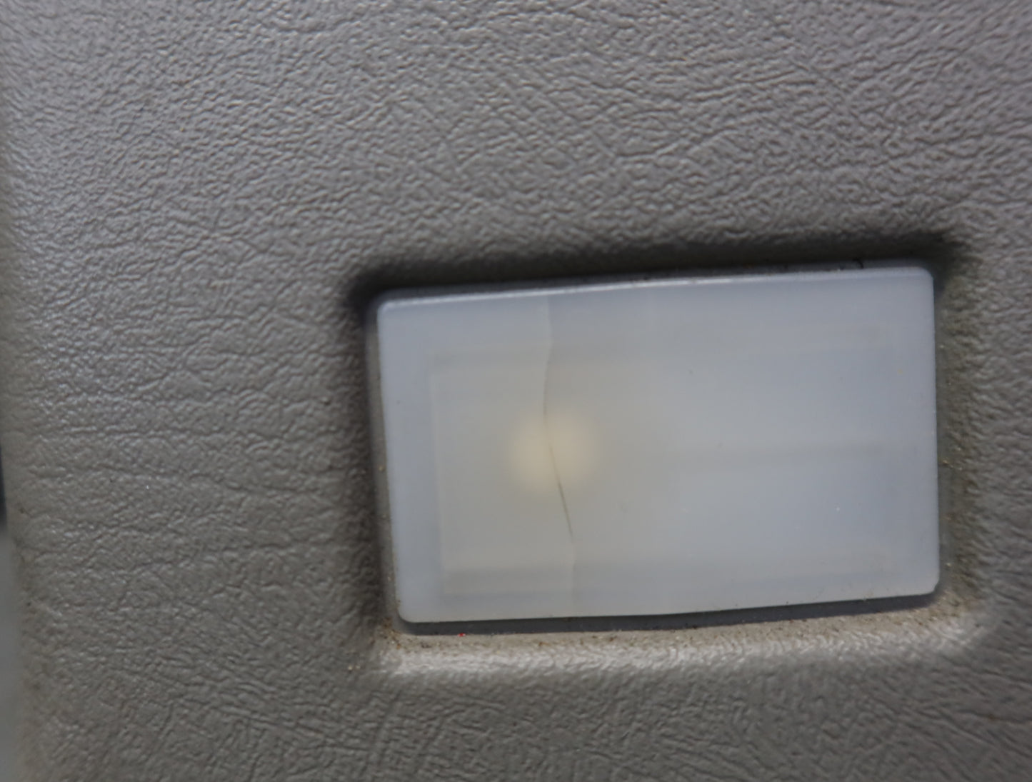 2003-2007 Hummer H2 Left S& Right Interior B Pillar Trim Cover Panel Set of 2