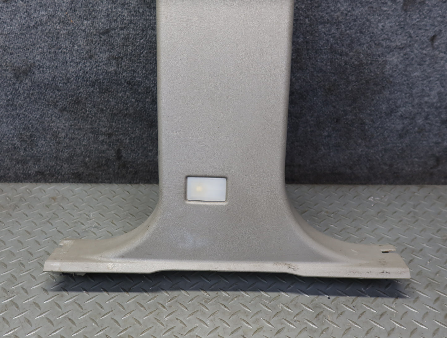 2003-2007 Hummer H2 Left S& Right Interior B Pillar Trim Cover Panel Set of 2