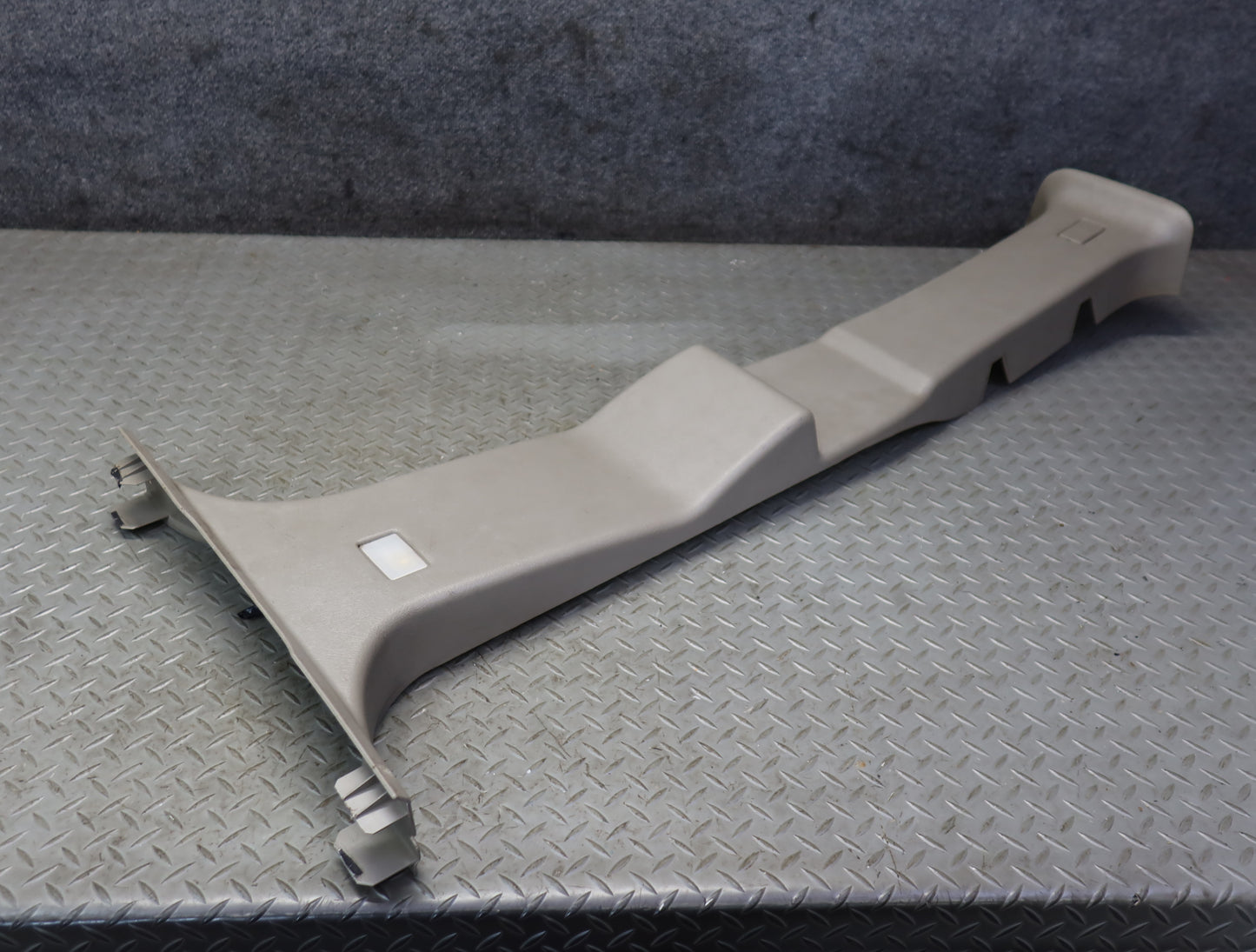 2003-2007 Hummer H2 Left S& Right Interior B Pillar Trim Cover Panel Set of 2
