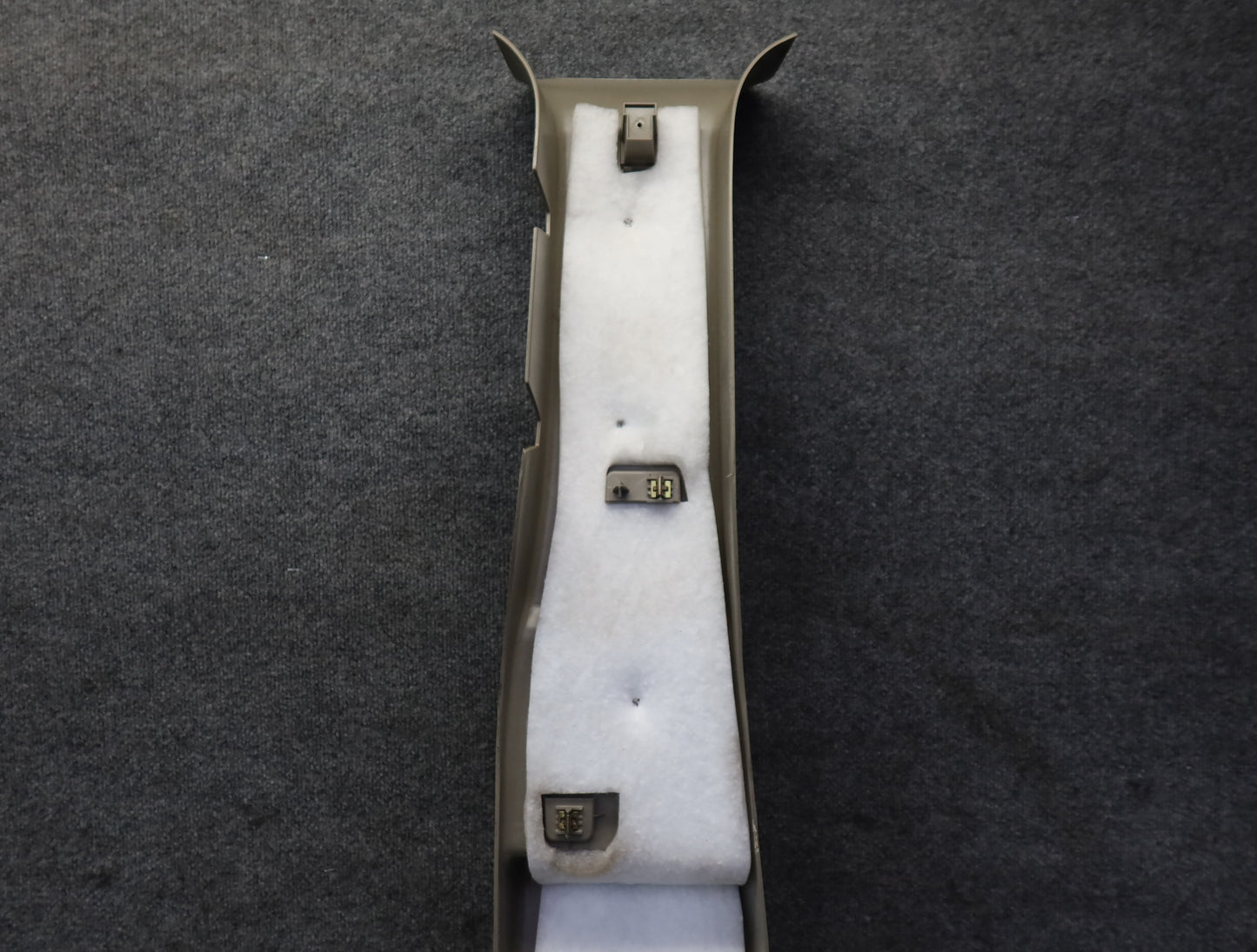 2003-2007 Hummer H2 Left S& Right Interior B Pillar Trim Cover Panel Set of 2