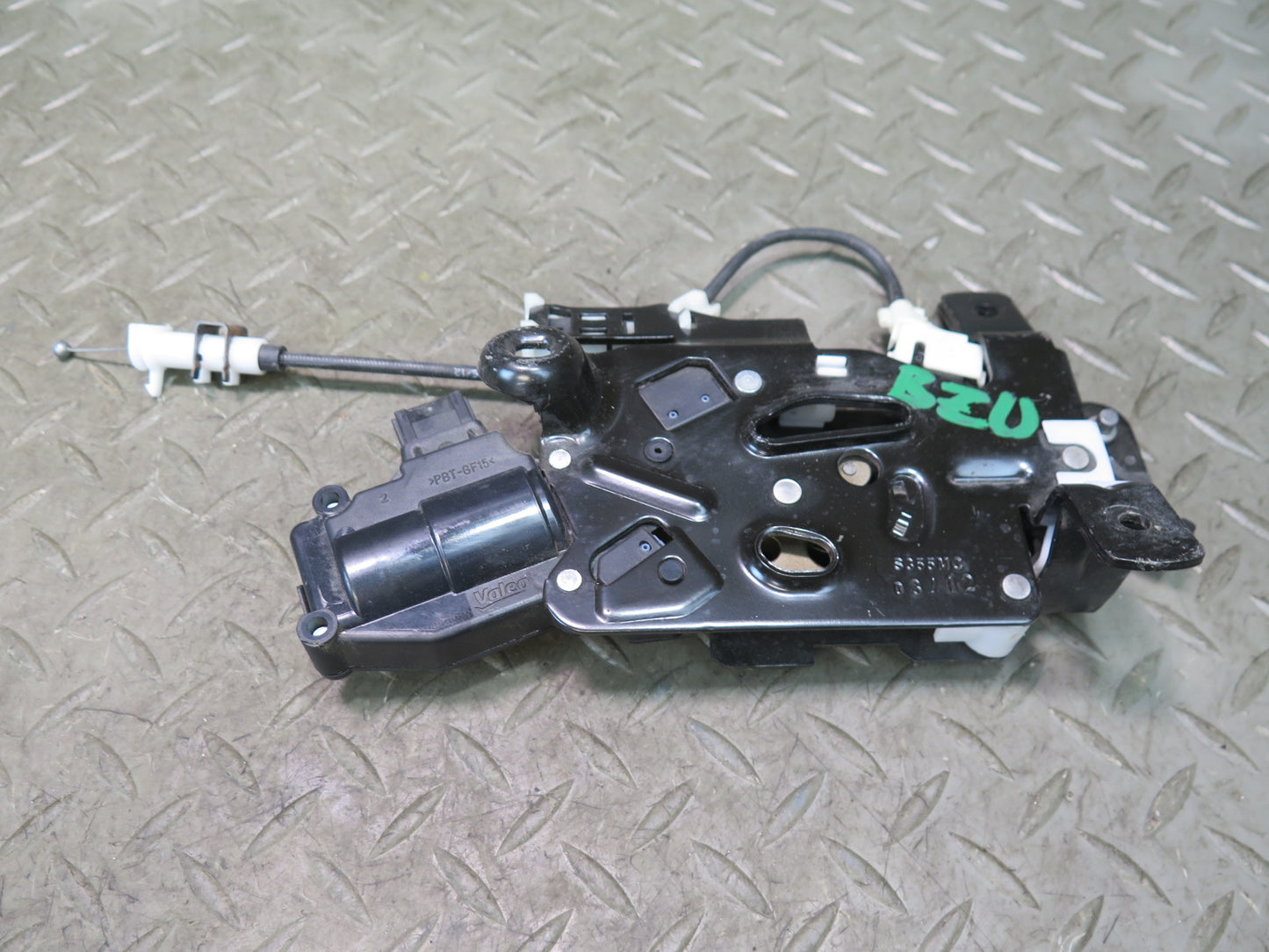 09-16 BMW E89 Z4 Convertible Set of 2 Folding TOP Roof Lock Latch Mechanism OEM