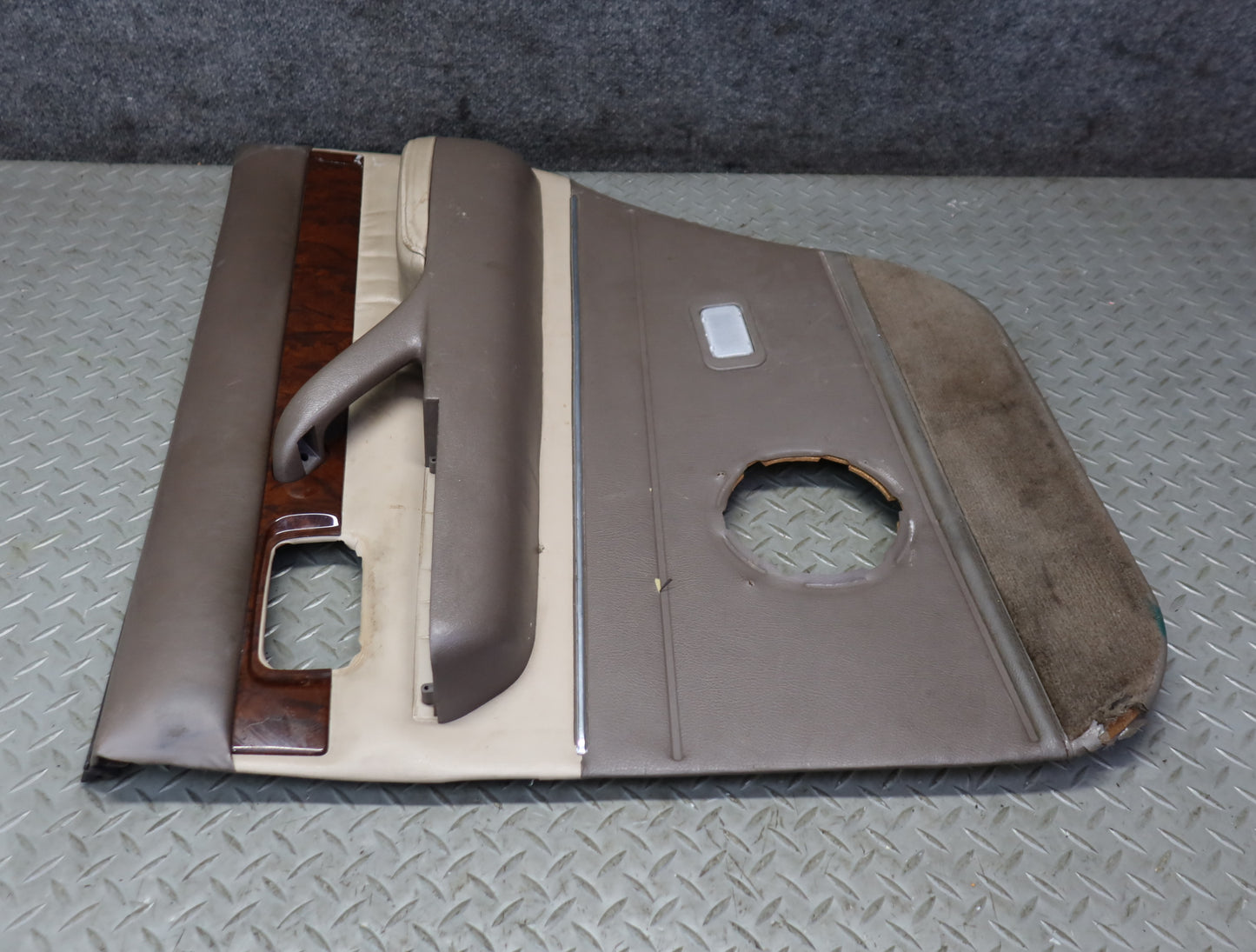 1996-1997 Lexus FZJ80L LX450 Rear Right Door Interior Trim Cover Panel Ivory