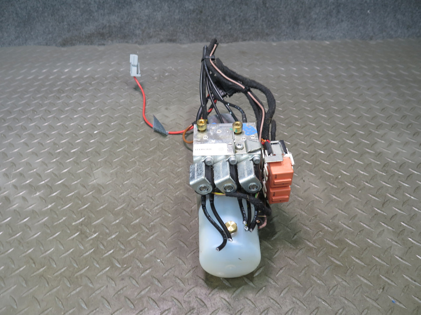 09-16 BMW E89 Z4 Convertible TOP Hydraulic Pump Motor OEM