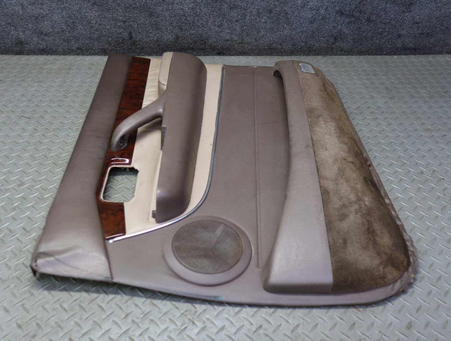 1996-1997 Lexus FZJ80L LX450 Front Right Door Interior Trim Cover Panel Ivory