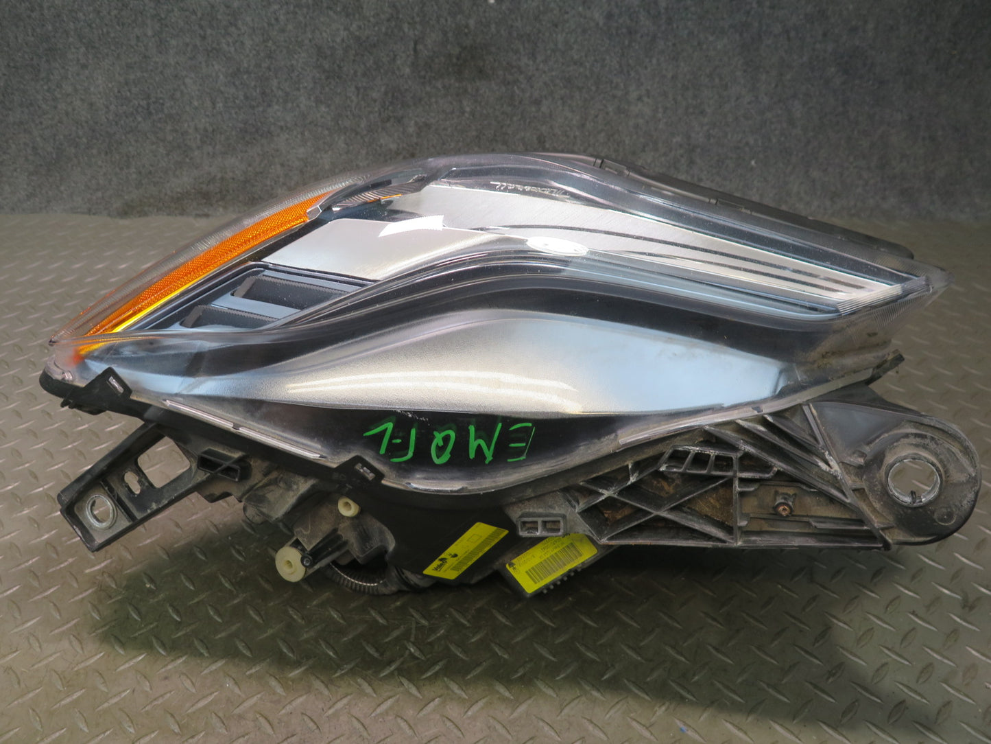 2018-2021 Maserati Quattroporte M156 Front Left Side LED Headlight Lamp