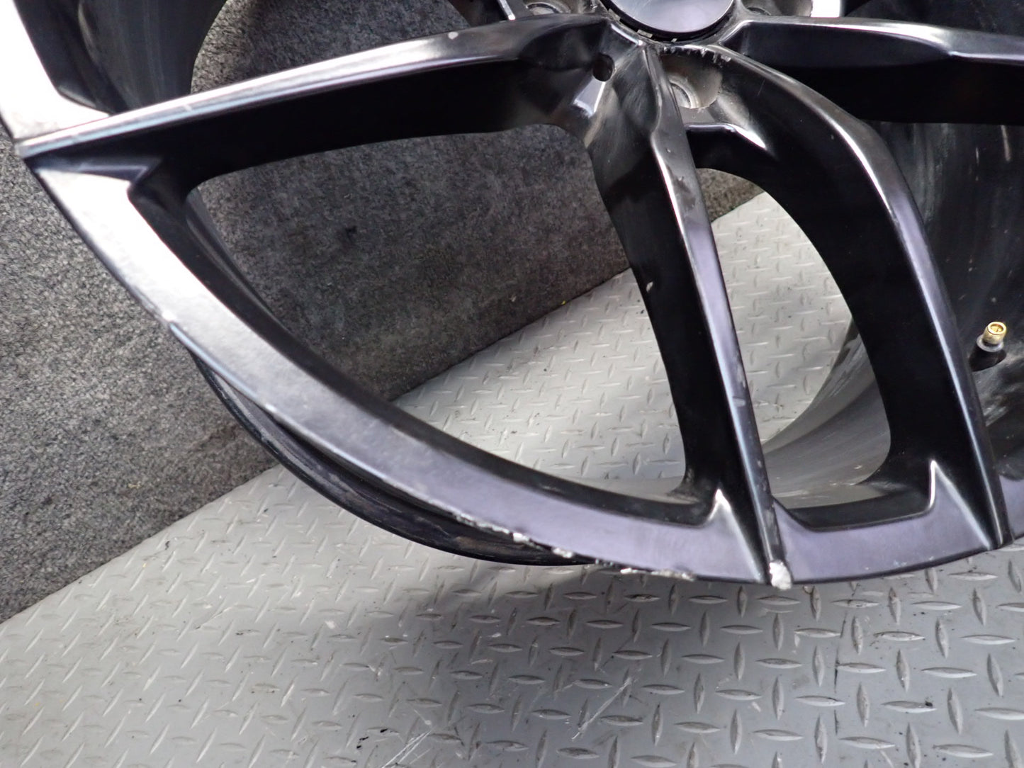 08-15 Audi TT 8J Set of 4 19" R19 Inovit YSM067 Alloy Wheel Rim 19x9.5J ET40 OEM