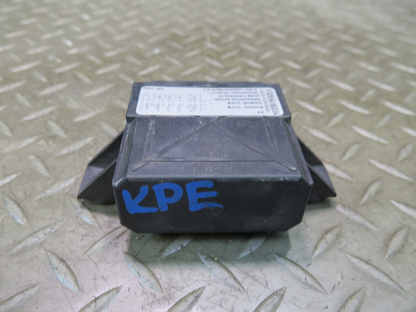 1984-1986 Porsche 928 S Lamp Bulb Relay Control Module 92864160304