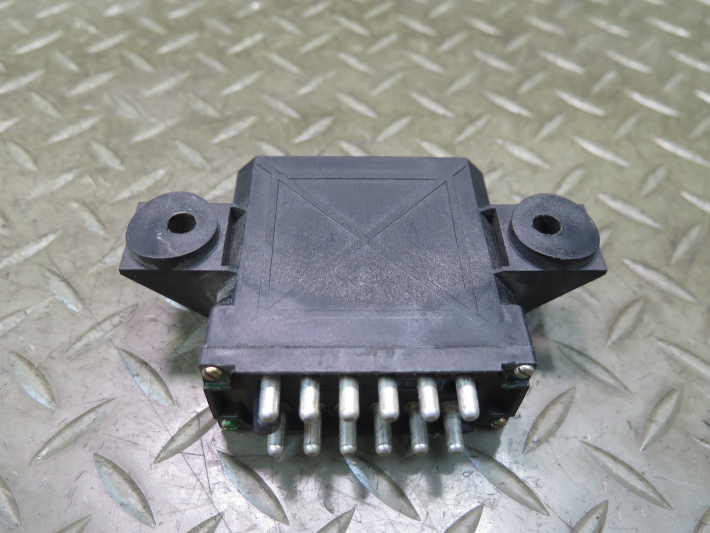 1984-1986 Porsche 928 S Lamp Bulb Relay Control Module 92864160304