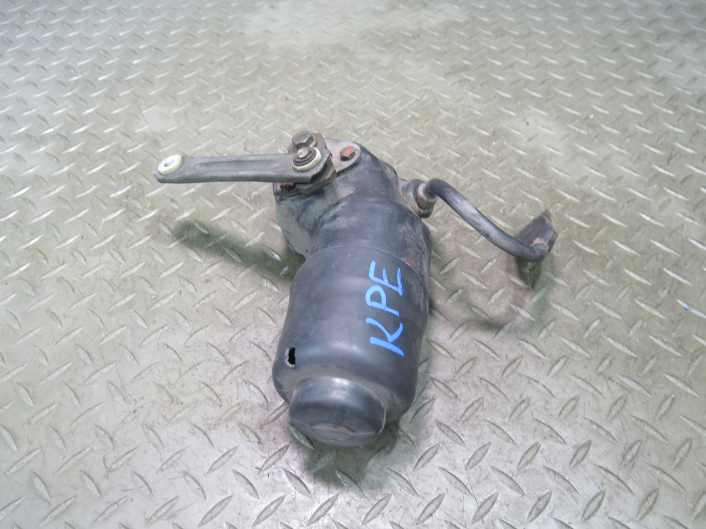 1984-1986 Porsche 928 Front Headlight Lamp Power Motor 92862402100