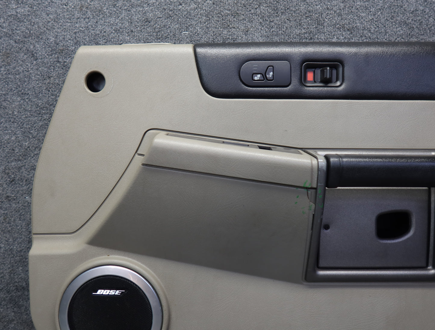 2003-2004 Hummer H2 Front Right Door Interior Trim Cover Panel Wheat