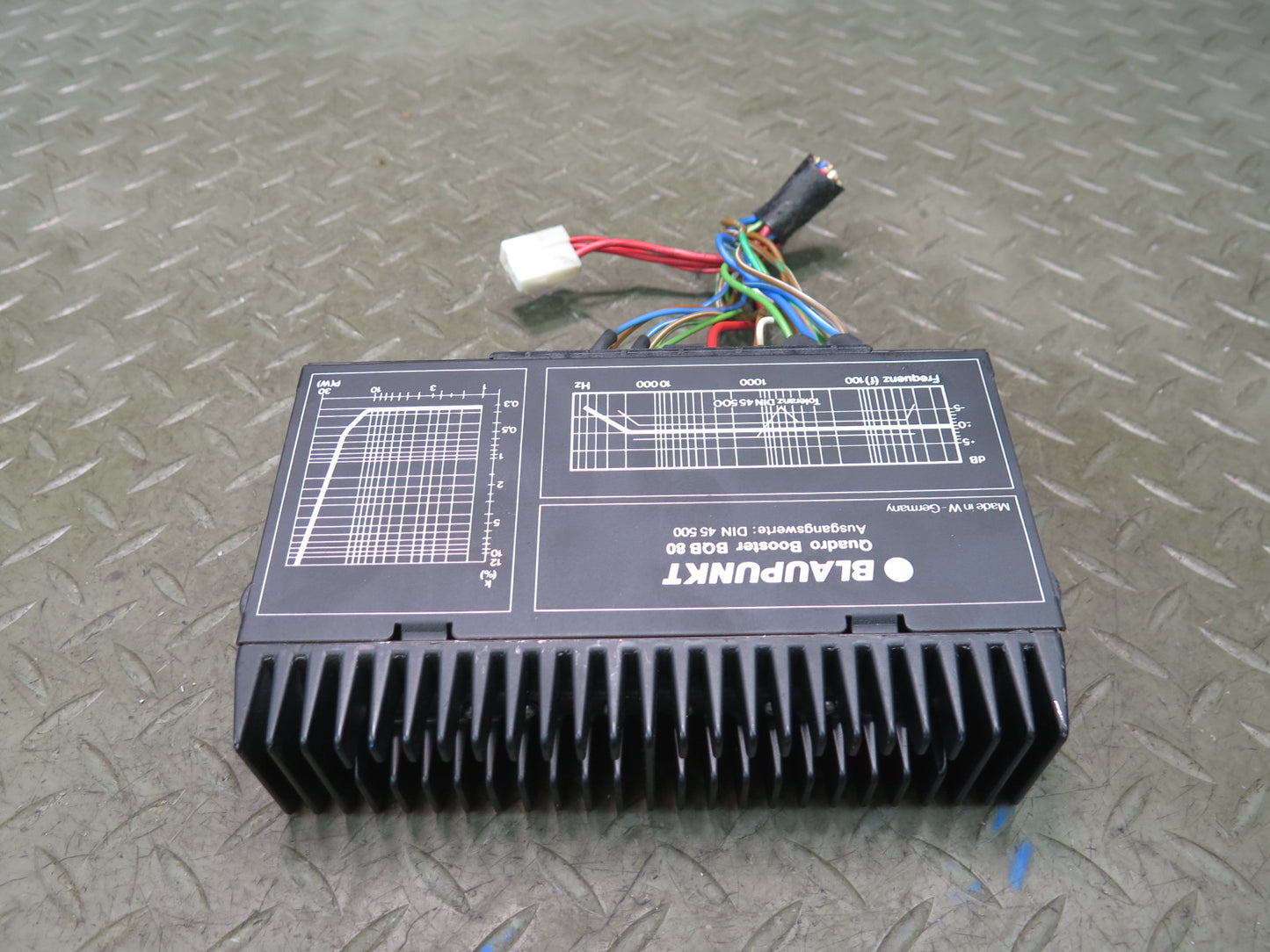 1986 Porsche 928 S Blaupunkt Quadro Booster BQB 80 Radio AMP Amplifier