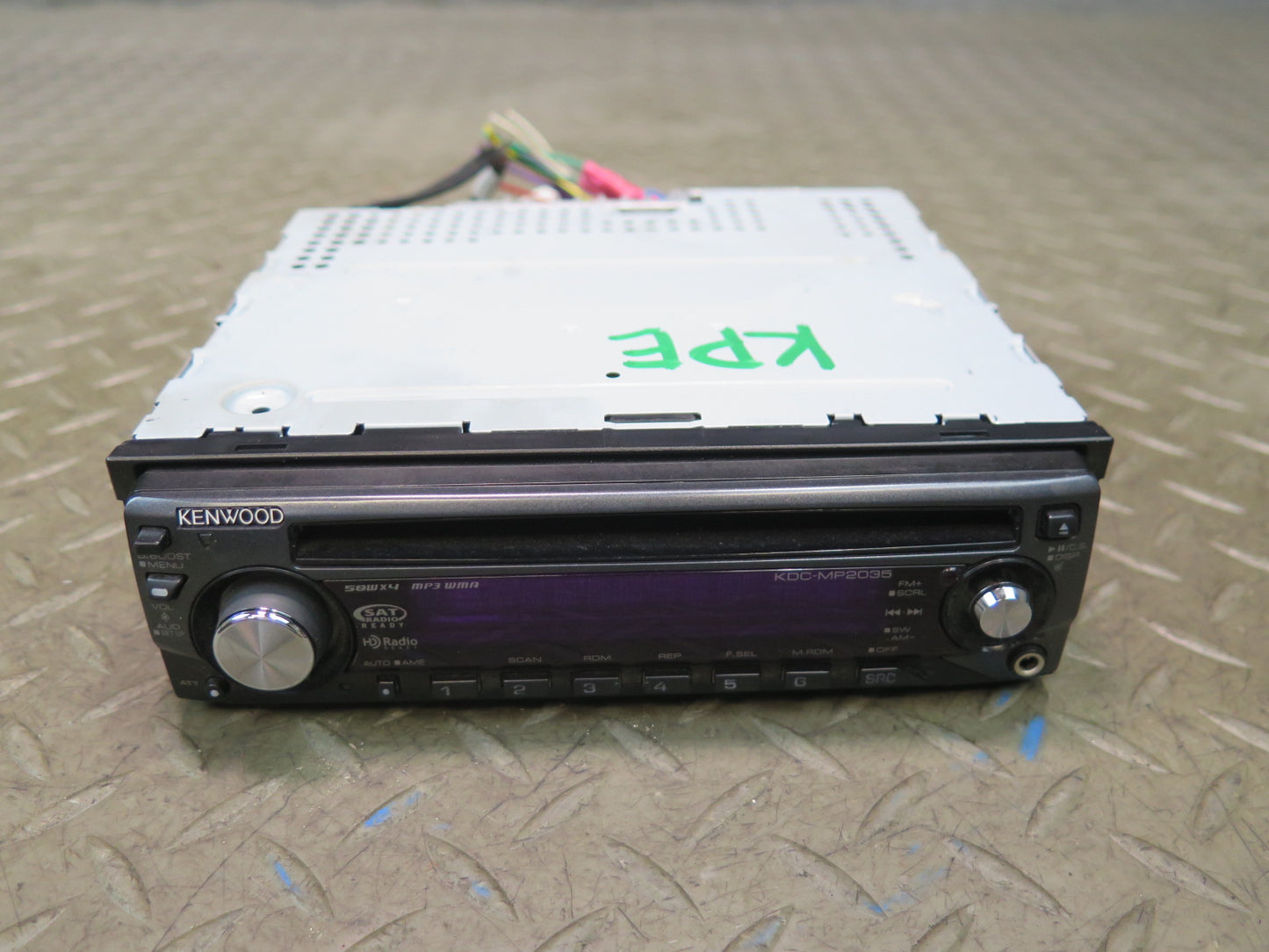 Kenwood KDC-MP2035 Radio CD Player Receiver