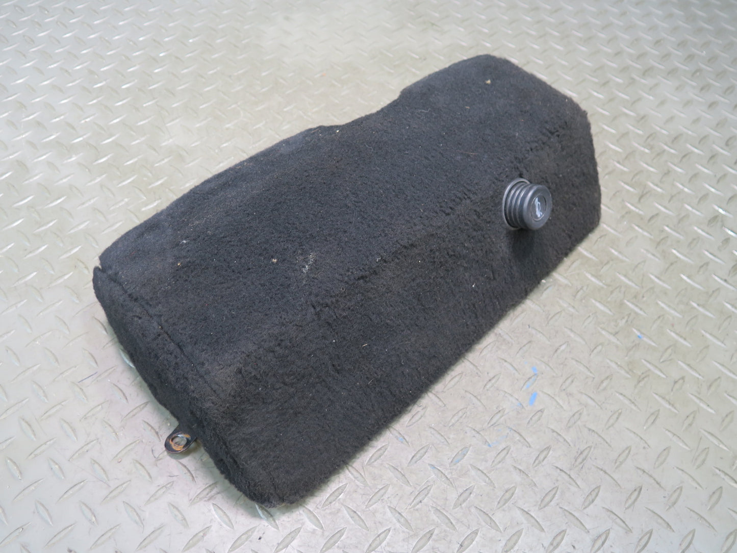 1984-1995 Porsche 928 Left & Right Side Carpet Trim Panel w Hatch Release Switch