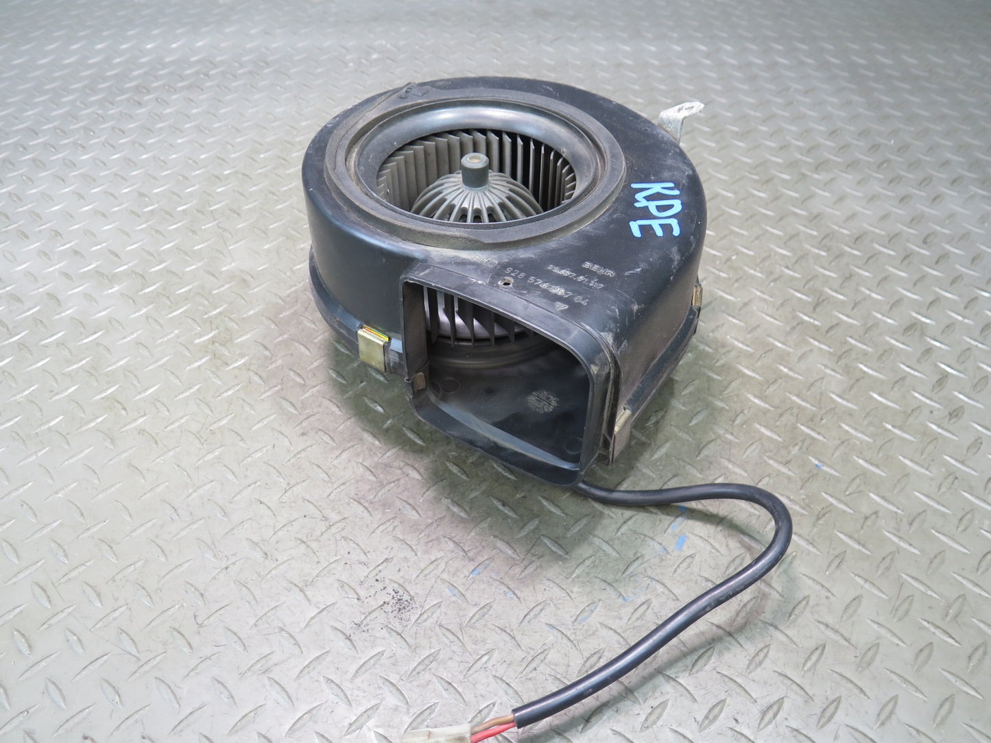 1984-1991 Porsche 928 A/C Heater Blower Motor Fan 92857426704