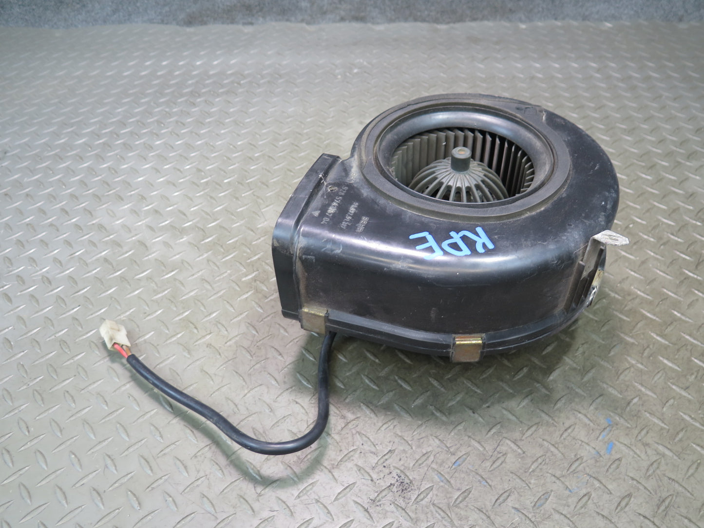 1984-1991 Porsche 928 A/C Heater Blower Motor Fan 92857426704