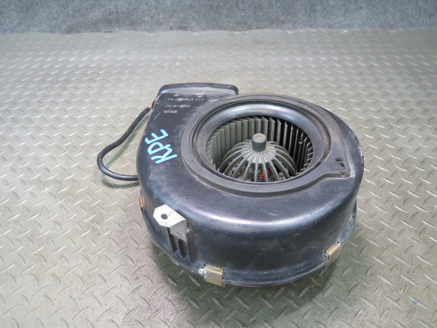 1984-1991 Porsche 928 A/C Heater Blower Motor Fan 92857426704